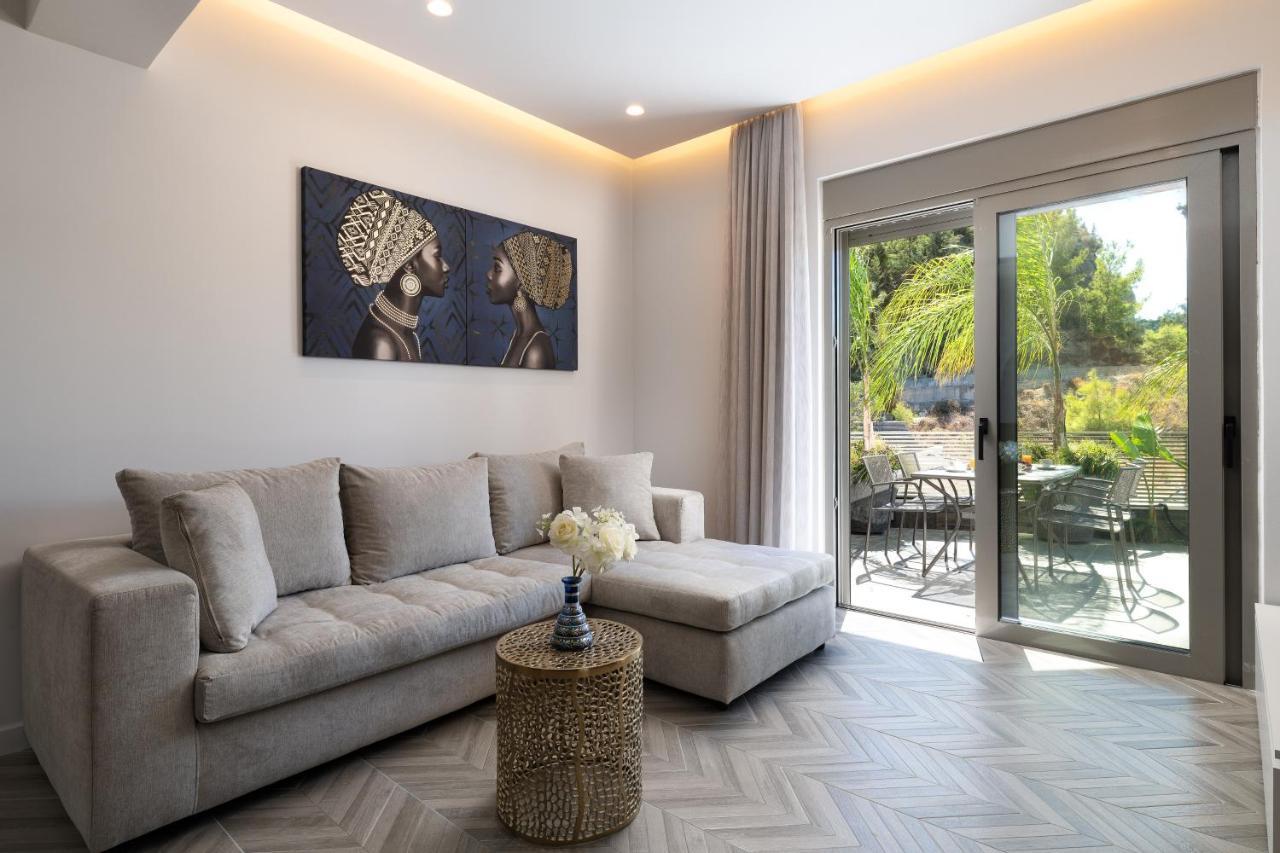 Anima Del Sol Villa Иксия Екстериор снимка